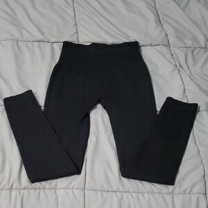 Kohl's Women's Black Leggings